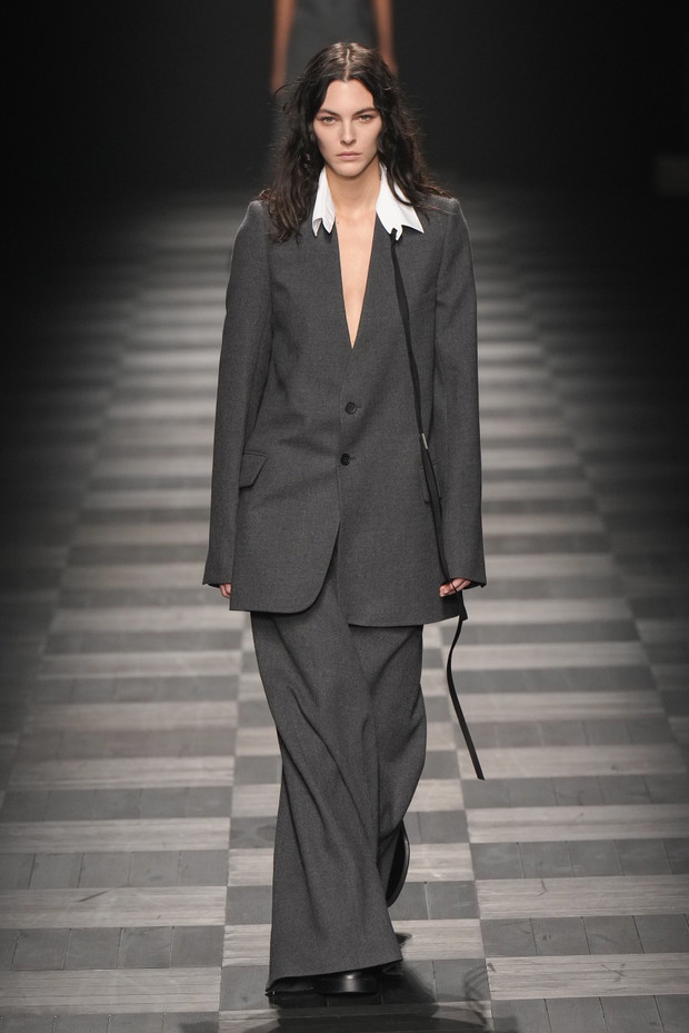 Ann Demeulemeester jesień-zima 2022/2023