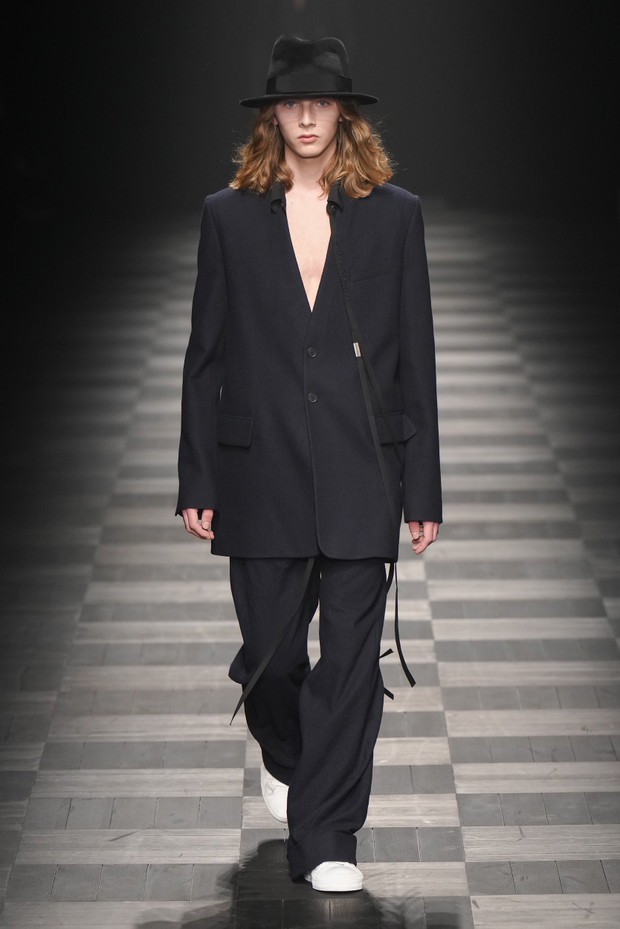 Ann Demeulemeester jesień-zima 2022/2023