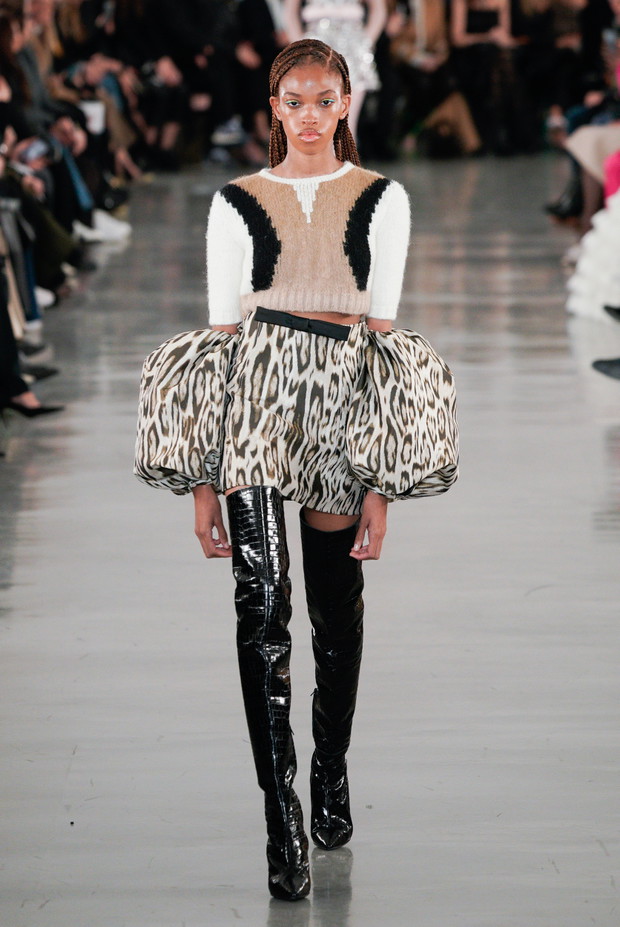 Giambattista Valli jesień-zima 2022/2023