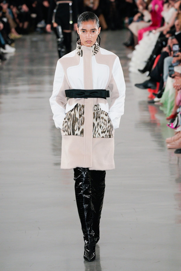 Giambattista Valli jesień-zima 2022/2023