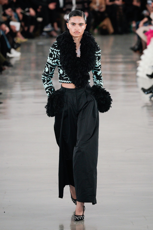 Giambattista Valli jesień-zima 2022/2023