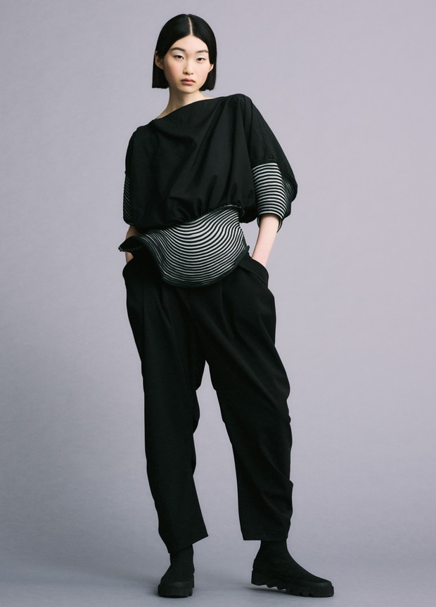 Issey Miyake jesień-zima 2022/2023