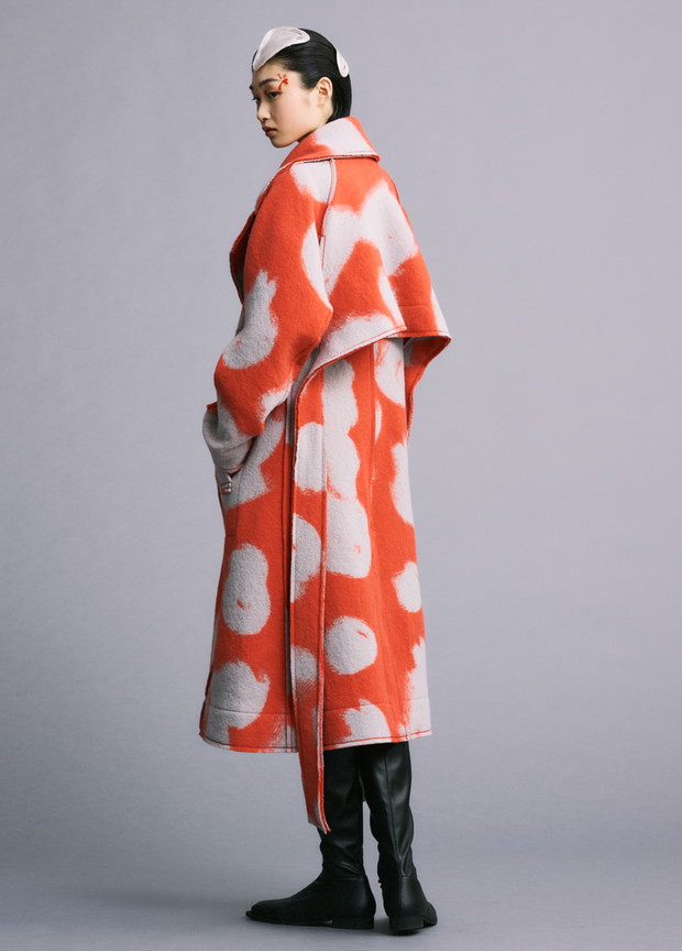 Issey Miyake jesień-zima 2022/2023