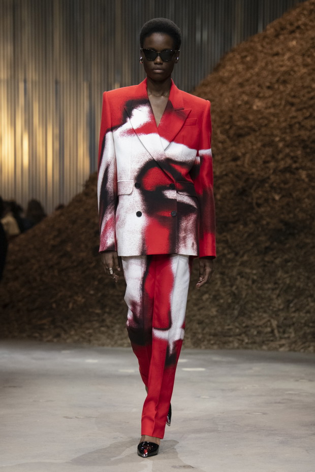 Alexander McQueen jesień-zima 2022/2023