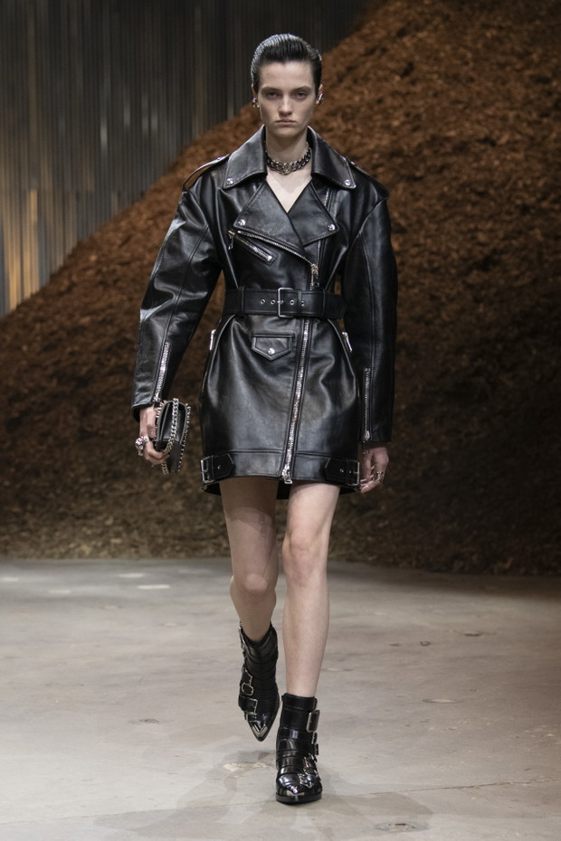 Alexander McQueen jesień-zima 2022/2023