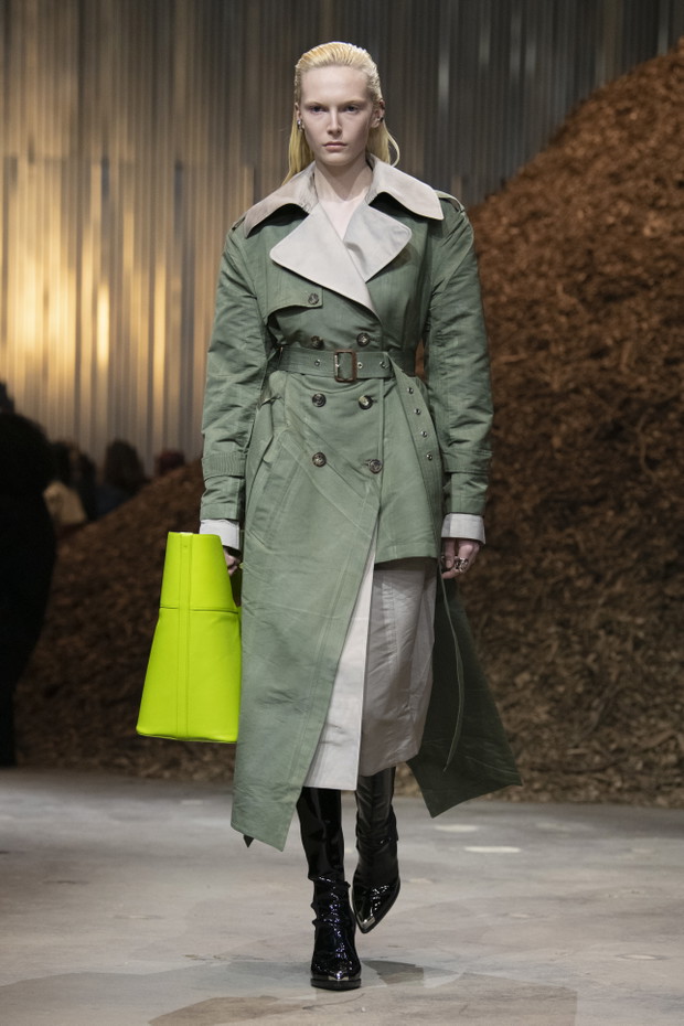 Alexander McQueen jesień-zima 2022/2023