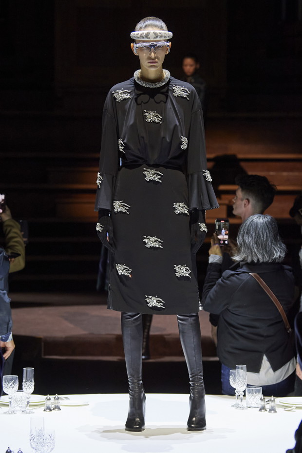 Burberry jesień-zima 2022/2023