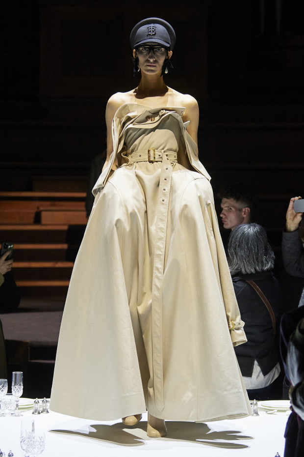 Burberry jesień-zima 2022/2023