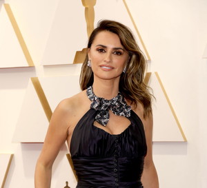 Makijaże i fryzury z Oscarów 2022: Penelope Cruz