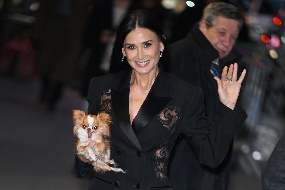 Demi Moore z pieskiem