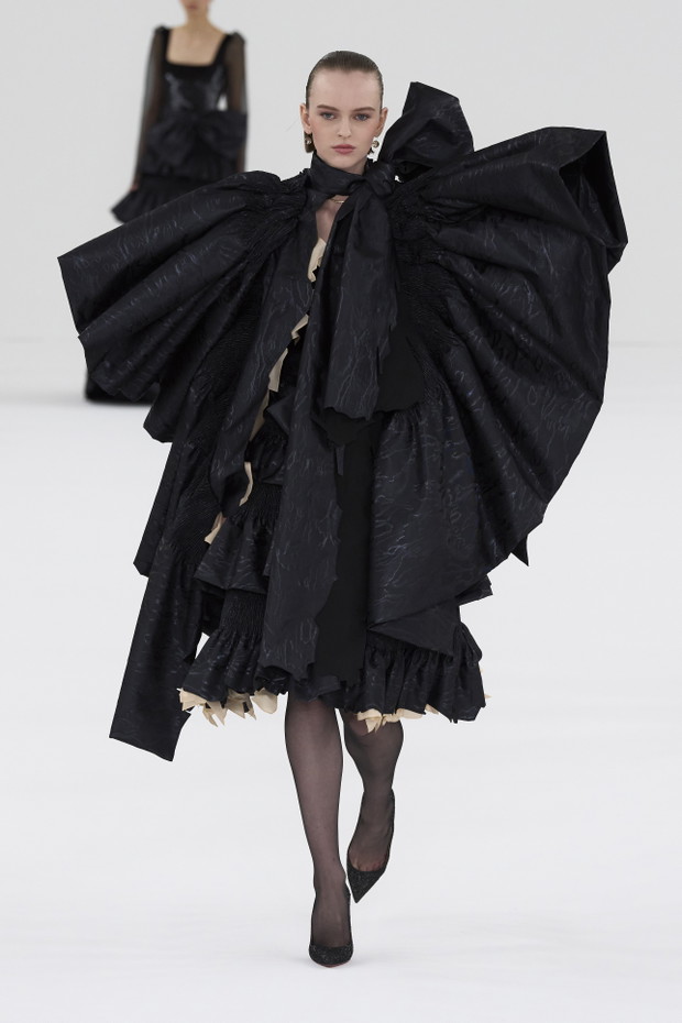 Viktor & Rolf haute couture wiosna-lato 2024