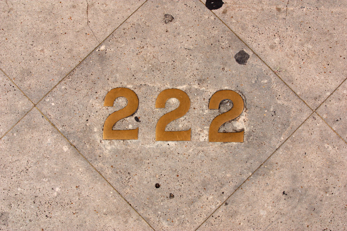 Liczba 222