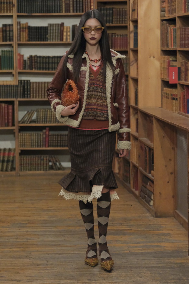 Anna Sui jesień-zima 2024/2025