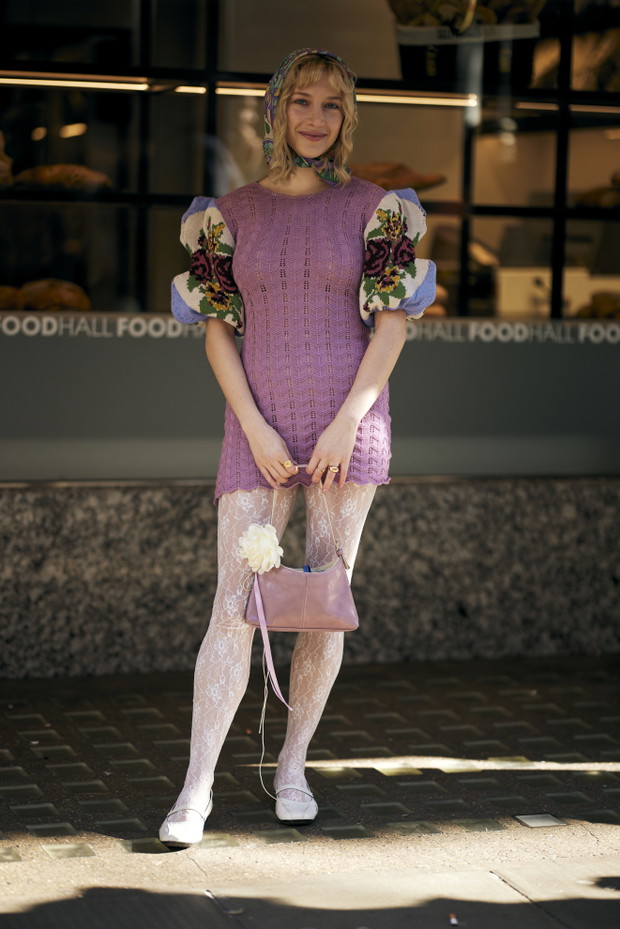 Street fashion - London Fashion Week