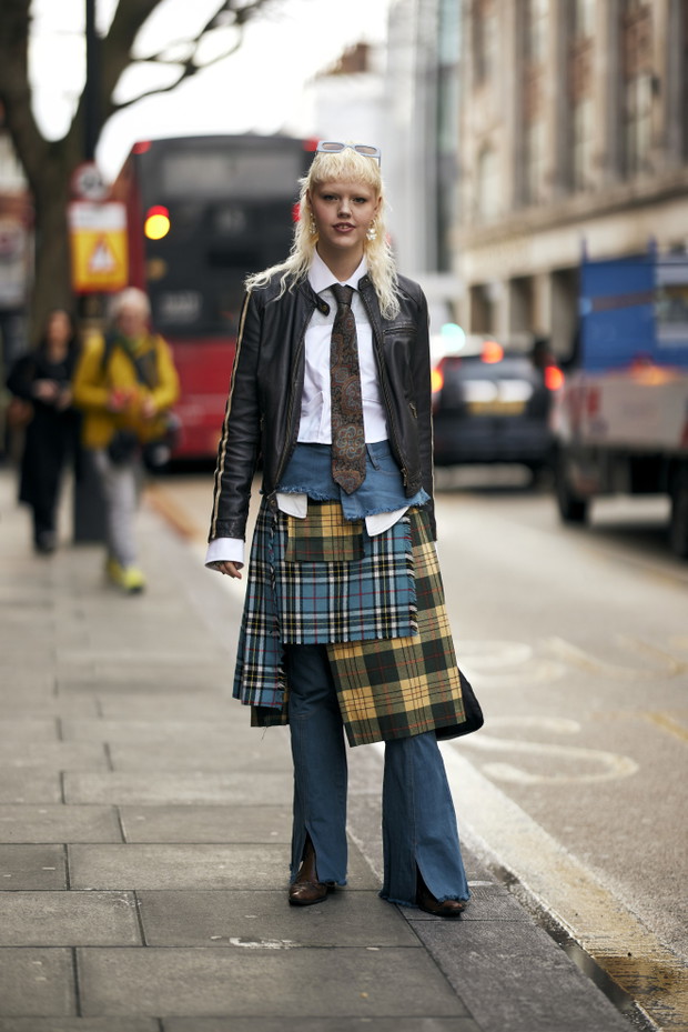 Street fashion - London Fashion Week