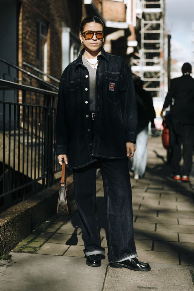 Street fashion - London Fashion Week