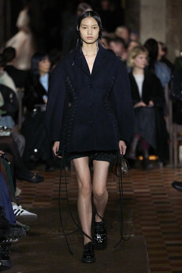 Simone Rocha jesień-zima 2024/2025
