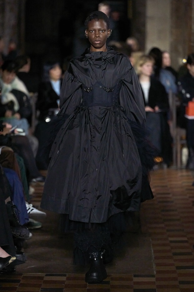 Simone Rocha jesień-zima 2024/2025