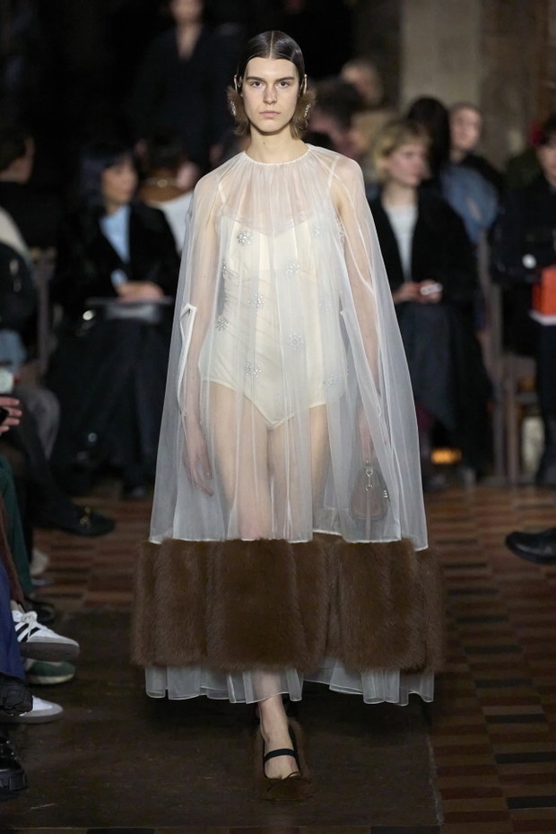 Simone Rocha jesień-zima 2024/2025