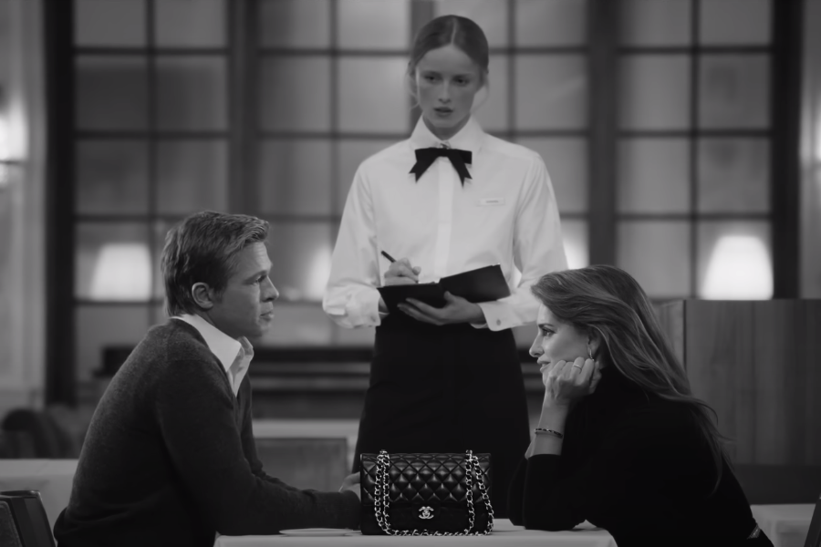 Penelope Cruz i Brad Pitt w filmie Chanel