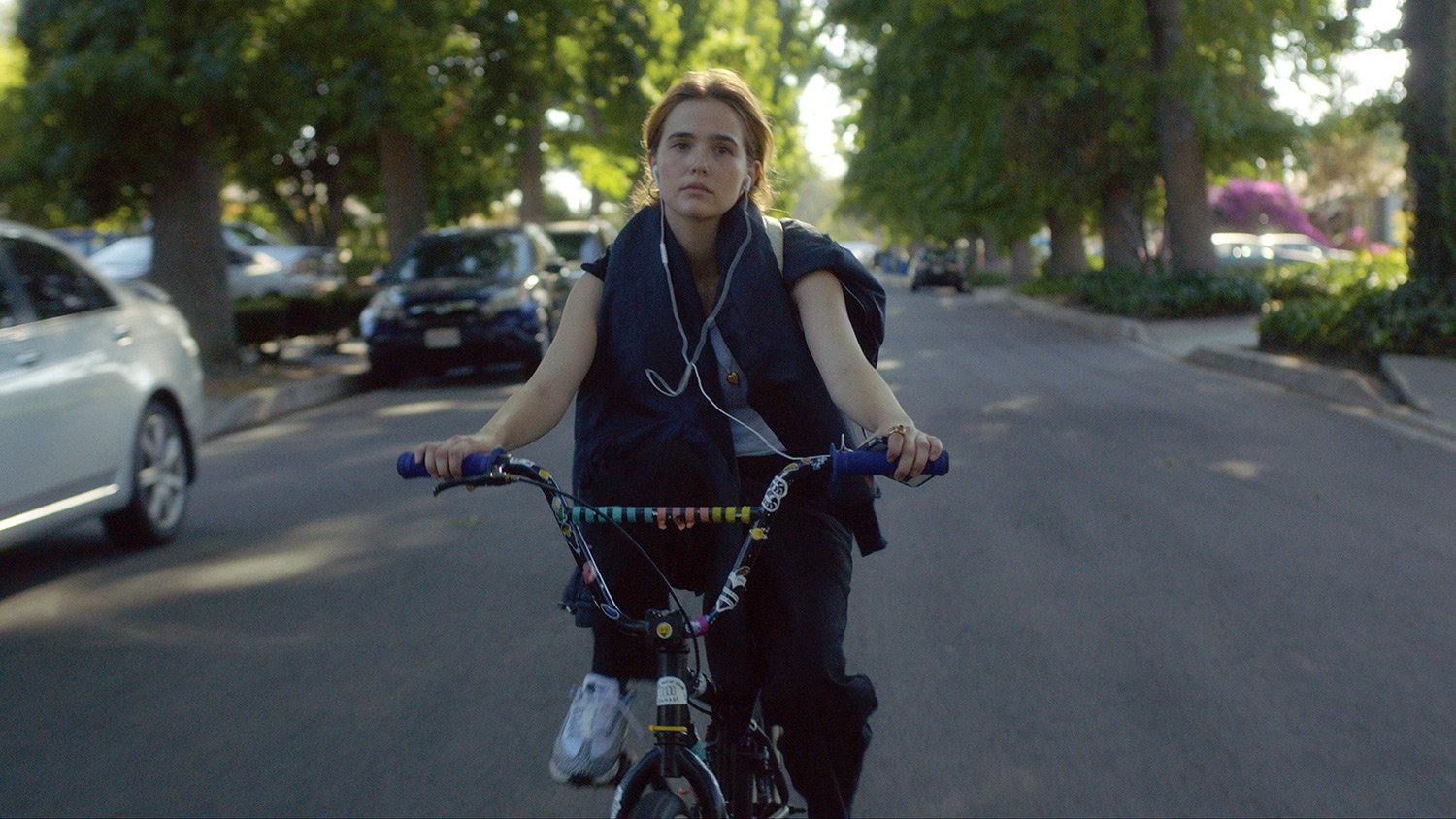 Kadr z filmu pt. "Flower'