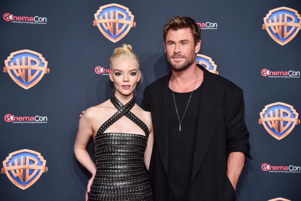 Anya Taylor-Joy w sukience bodycon