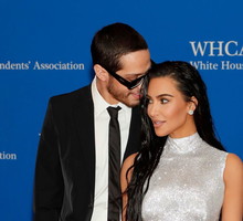 Kim Kardashian i Pete Davidson - debiut na czerwonym dywanie