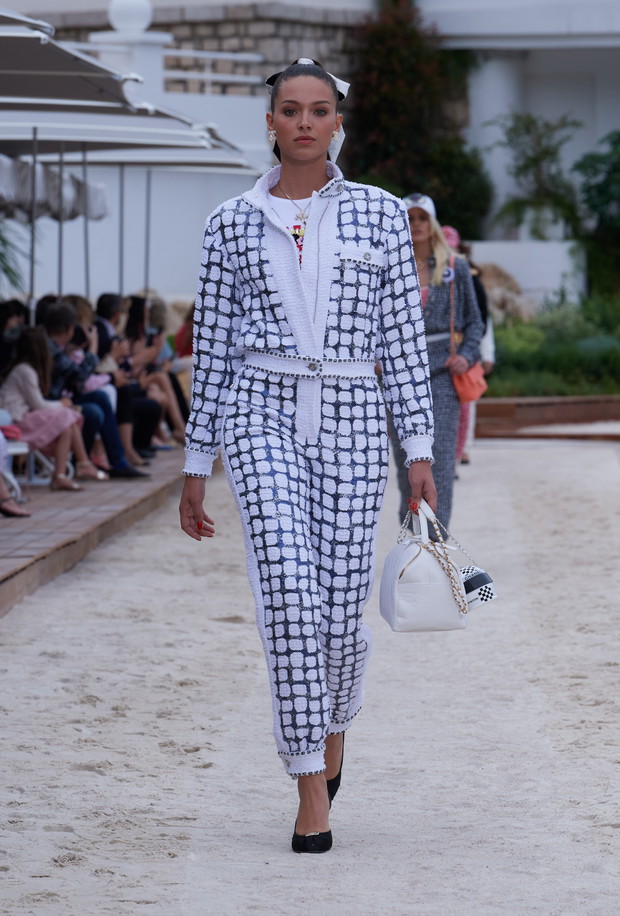 Chanel The Cruise 2022/2023