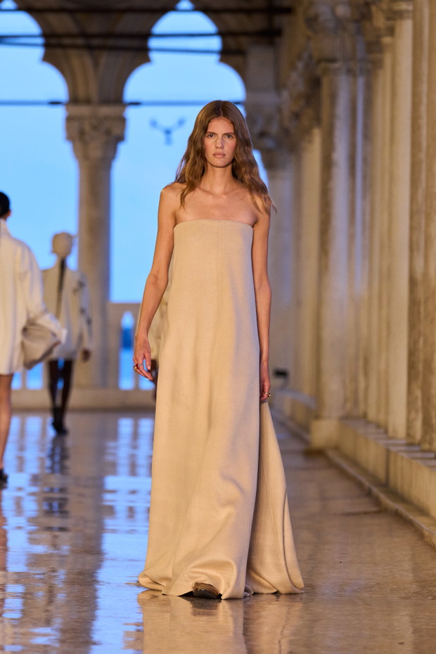 Max Mara Resort 2024