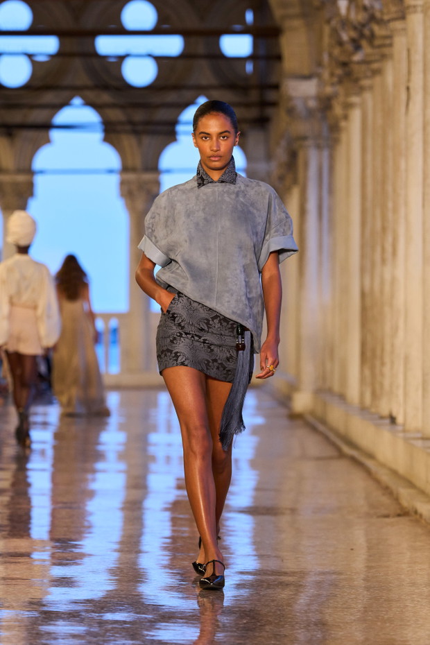 Max Mara Resort 2024