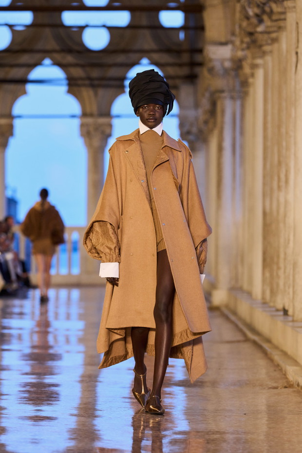 Max Mara Resort 2024
