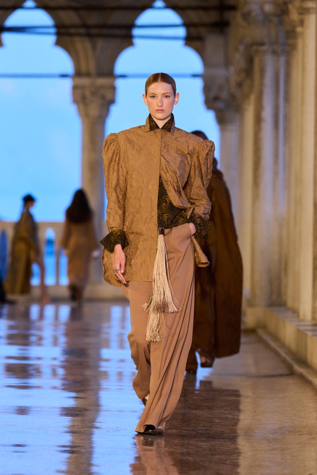 Max Mara Resort 2024