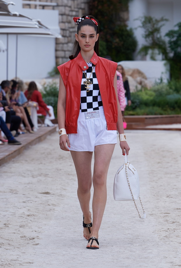 Chanel The Cruise 2022/2023