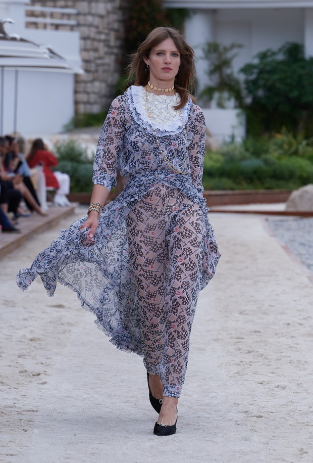 Chanel The Cruise 2022/2023