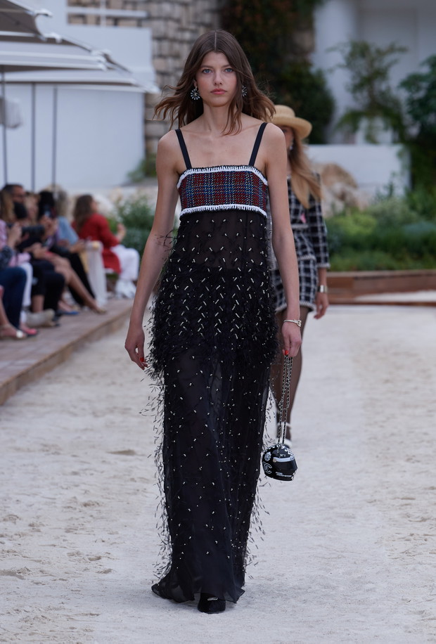 Chanel The Cruise 2022/2023