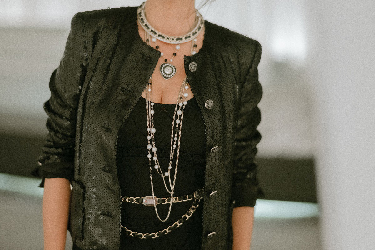 Gwiazdy na pokazie CHANEL 2021/22 Métiers d’art show