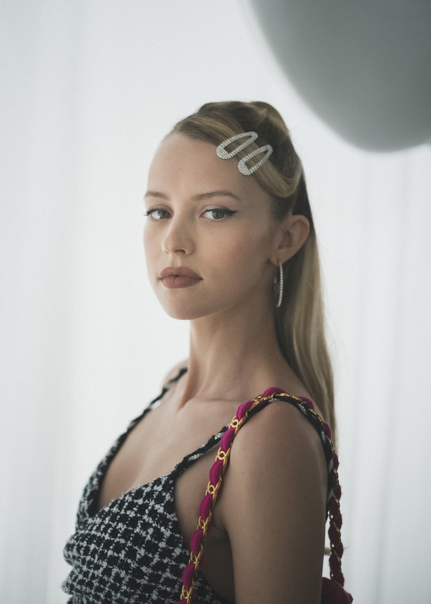Gwiazdy na pokazie CHANEL 2021/22 Métiers d’art show