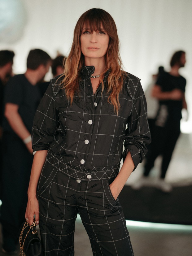 Gwiazdy na pokazie CHANEL 2021/22 Métiers d’art show