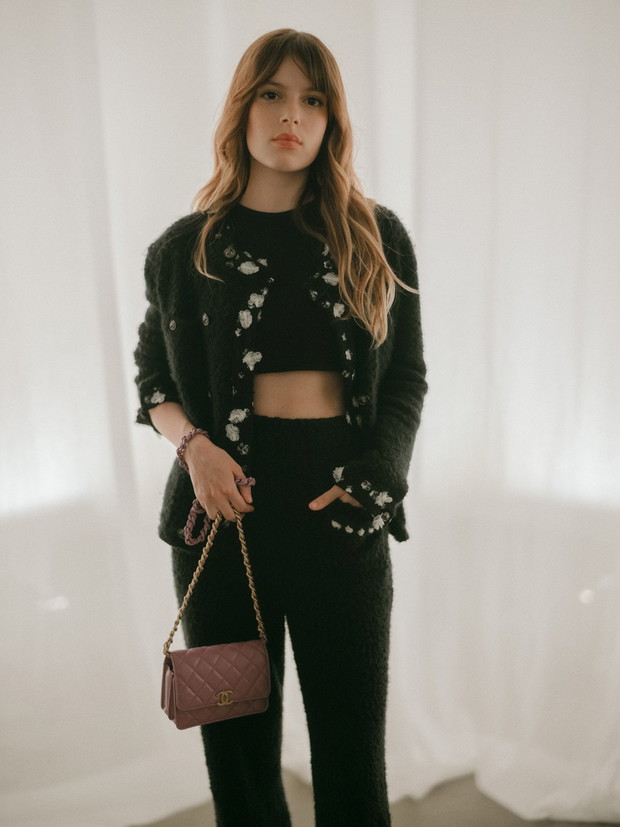 Gwiazdy na pokazie CHANEL 2021/22 Métiers d’art show