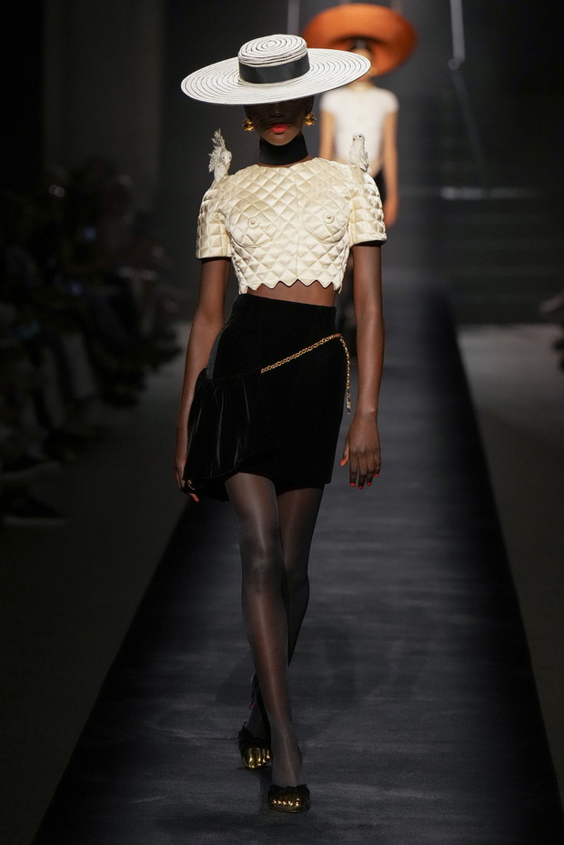 Schiaparelli haute couture jesień-zima 2022/2023