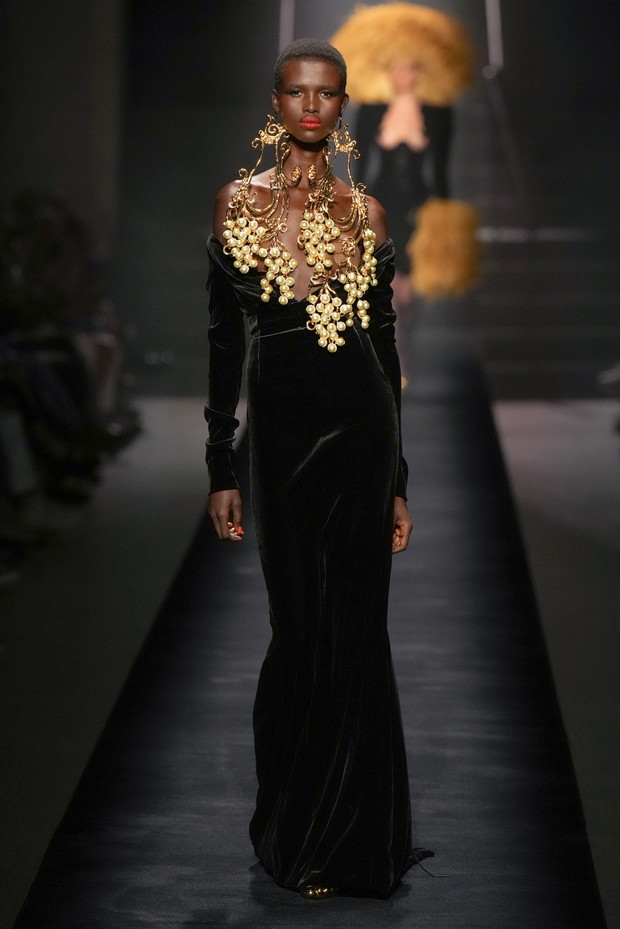 Schiaparelli haute couture jesień-zima 2022/2023