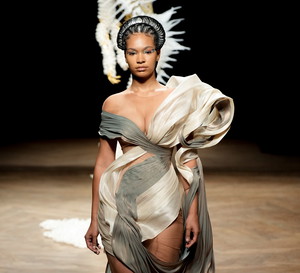 Iris van Herpen haute couture jesień-zima 2022/2023