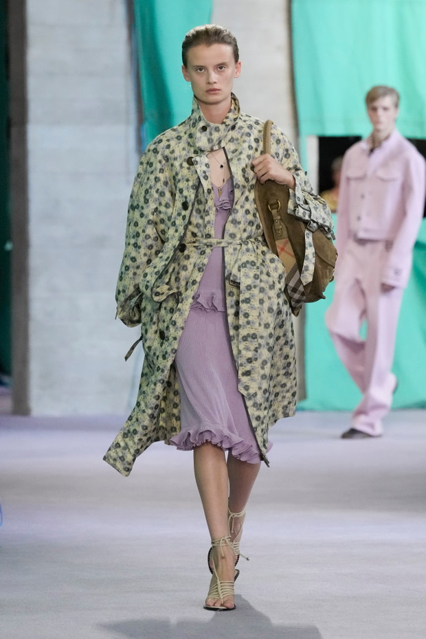 Burberry wiosna-lato 2025