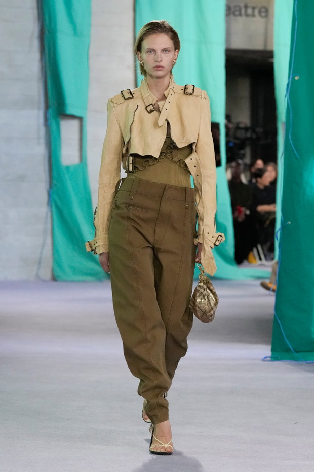 Burberry wiosna-lato 2025