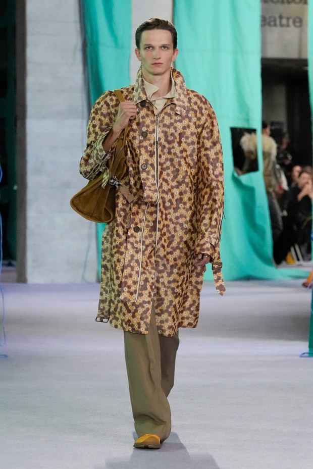 Burberry wiosna-lato 2025