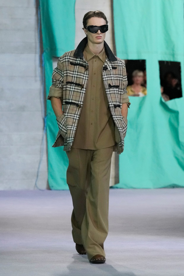 Burberry wiosna-lato 2025