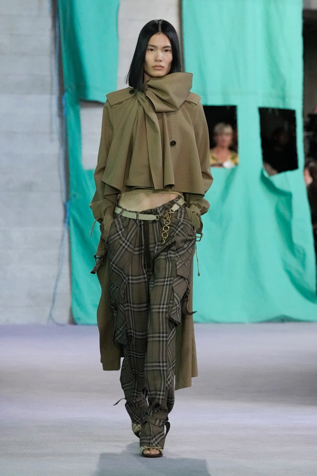 Burberry wiosna-lato 2025
