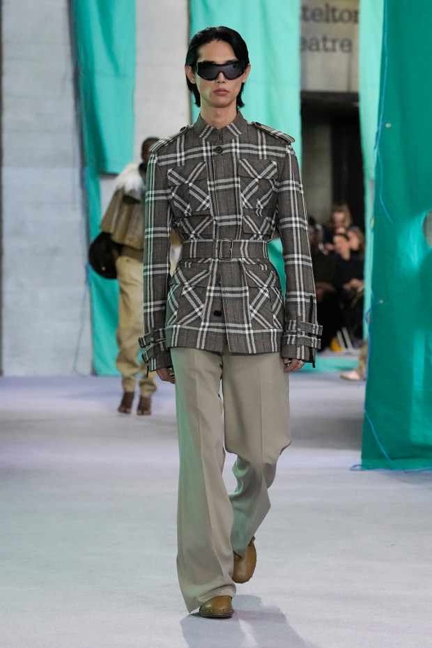 Burberry wiosna-lato 2025