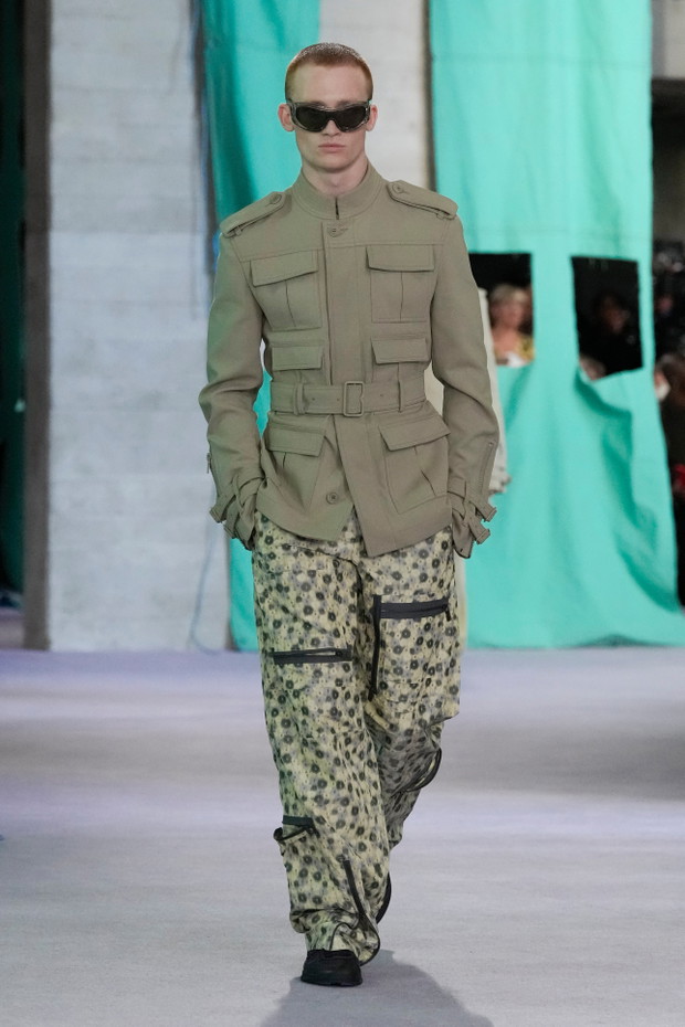 Burberry wiosna-lato 2025