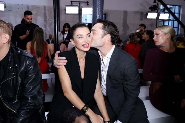 Ed Westick z żoną Amy jackson w Mediolanie. Para nie szczędziła sobie czułości